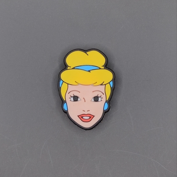 (5/$15) Disney Cinderella Croc Charm - Picture 1 of 2